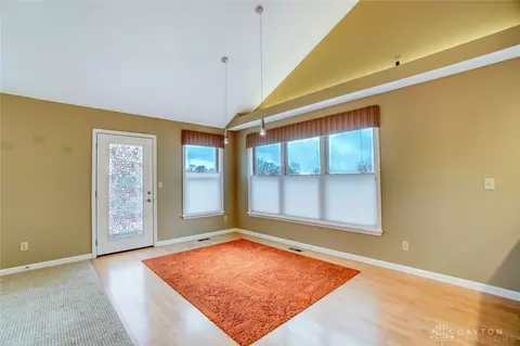 278 Hampton Trl, Springfield, OH 45502 photo 21