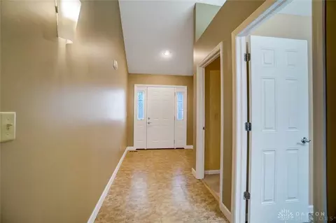 278 Hampton Trl, Springfield, OH 45502 photo 16