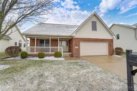278 Hampton Trl, Springfield, OH 45502 photo 1