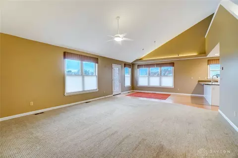 278 Hampton Trl, Springfield, OH 45502 photo 27