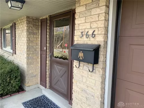 366 Thomas Dr, Franklin, OH 45005 photo 4