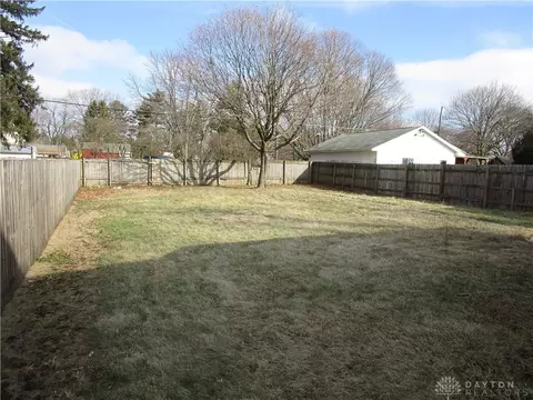 7050 Troy Rd, Springfield, OH 45502 photo 10