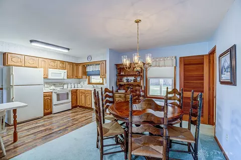 5671 E Decker Rd, Franklin, OH 45005 photo 6