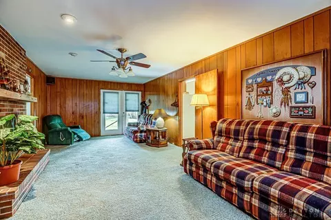 5671 E Decker Rd, Franklin, OH 45005 photo 11