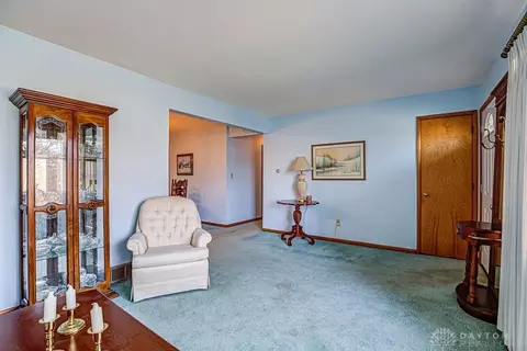 5671 E Decker Rd, Franklin, OH 45005 photo 4