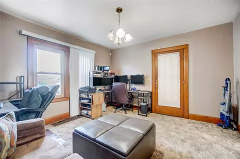 938 E Southern Ave, Springfield, OH 45505 photo 12