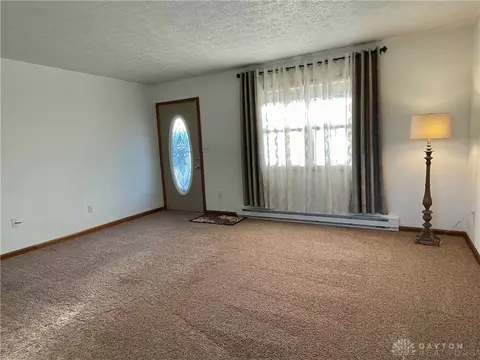 205 Indian Hill Dr, Gratis, OH 45330 photo 5