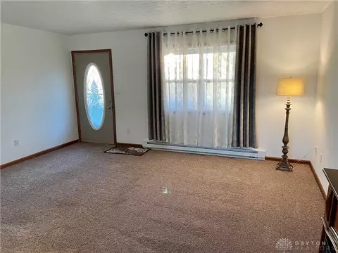 205 Indian Hill Dr, Gratis, OH 45330 photo 9