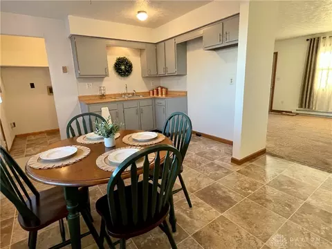 205 Indian Hill Dr, Gratis, OH 45330 photo 21