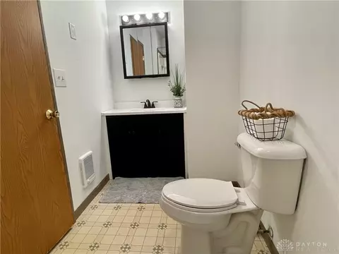 205 Indian Hill Dr, Gratis, OH 45330 photo 26