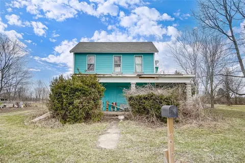 3264 W Jackson Rd, Springfield, OH 45502 photo 1