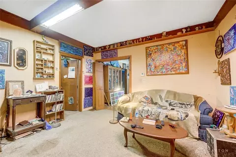3264 W Jackson Rd, Springfield, OH 45502 photo 6