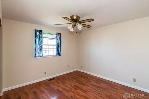 195 Davis Ave, Enon, OH 45323 photo 35