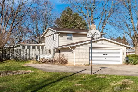 195 Davis Ave, Enon, OH 45323 photo 46