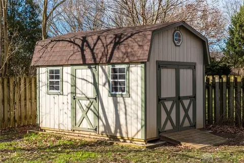 195 Davis Ave, Enon, OH 45323 photo 51