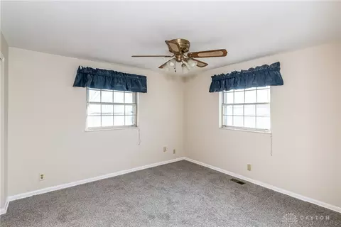 195 Davis Ave, Enon, OH 45323 photo 32