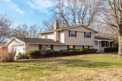 195 Davis Ave, Enon, OH 45323 photo 1