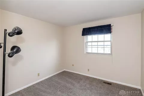 195 Davis Ave, Enon, OH 45323 photo 38