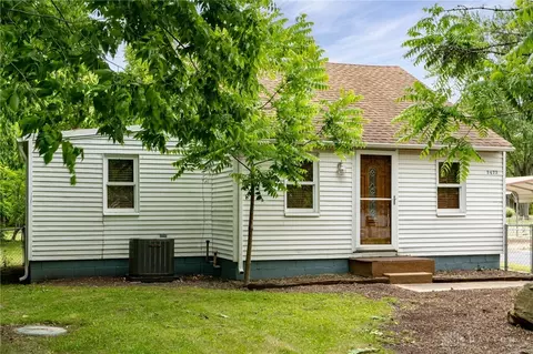2422 S Tecumseh Rd, Springfield, OH 45502
