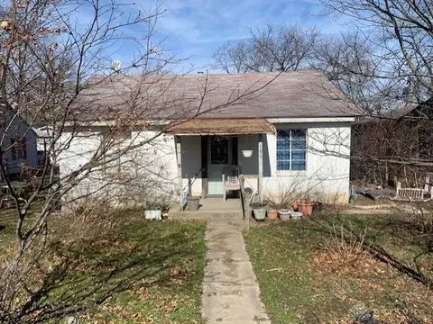 167 Oak St, Fairborn, OH 45324