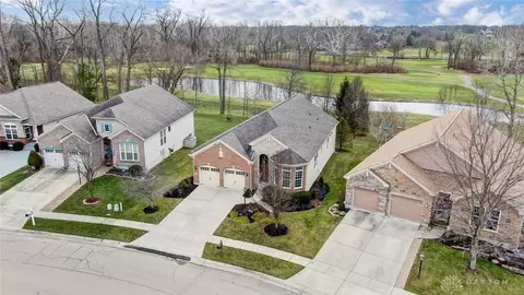 205 Bailey Ln, Springboro, OH 45066 photo 2