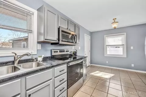 5533 Sharp Rd, Dayton, OH 45432 photo 17