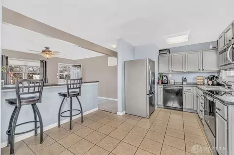 5533 Sharp Rd, Dayton, OH 45432 photo 14