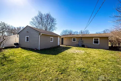 5533 Sharp Rd, Dayton, OH 45432 photo 5