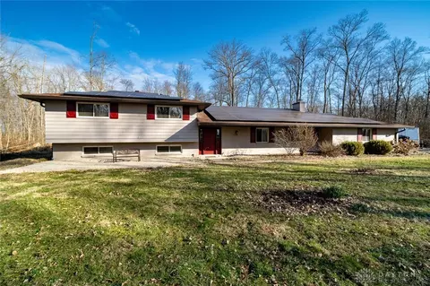 2038 E Lower Springboro Rd, Waynesville, OH 45068