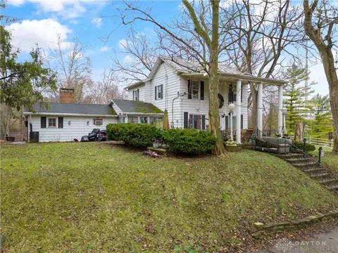 4531 State Route 4, Bath, OH 45424 photo 3