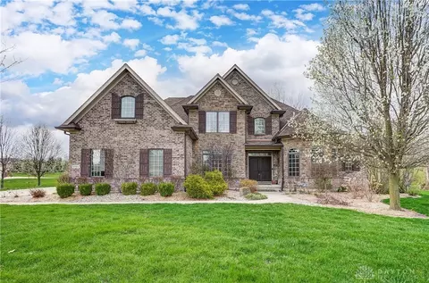 1751 Grand Cypress Blvd, Waynesville, OH 45068