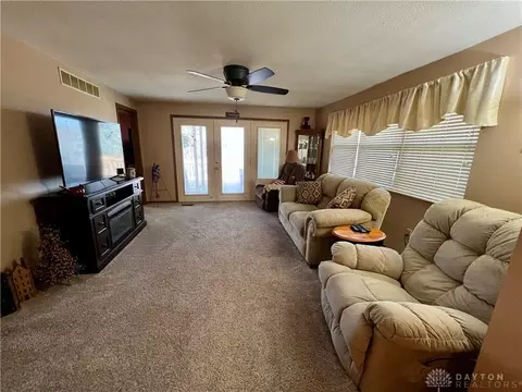 4235 Tacoma St, Springfield, OH 45503 photo 18