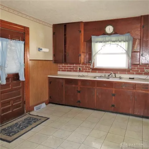803 Clinton Ave, Sidney, OH 45365 photo 7