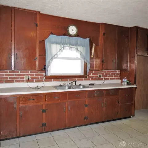 803 Clinton Ave, Sidney, OH 45365 photo 8