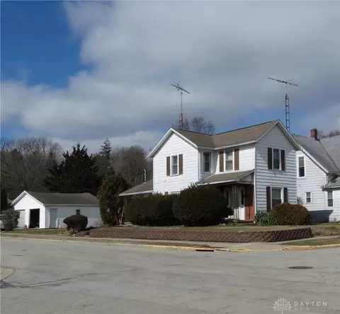 803 Clinton Ave, Sidney, OH 45365 photo 2