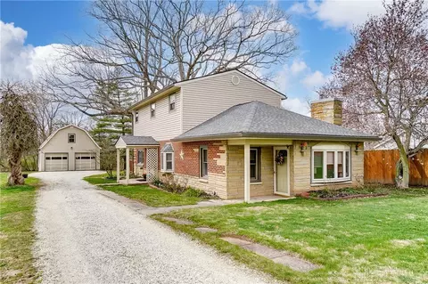 7096 S Tipp Cowl Rd, Tipp City, OH 45371