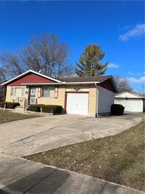 4919 Tenshaw Dr, Dayton, OH 45417