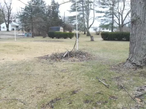 1353 Ridgeway Dr, Springfield, OH 45506 photo 7