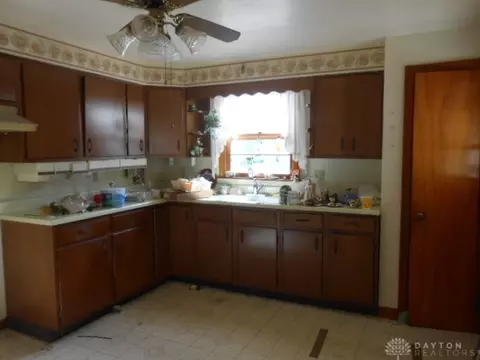 1353 Ridgeway Dr, Springfield, OH 45506 photo 20