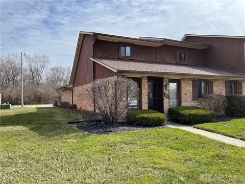 610 Thoma Pl, Vandalia, OH 45377