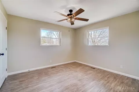 2410 E Home Rd, Springfield, OH 45503 photo 23