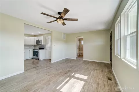 2410 E Home Rd, Springfield, OH 45503 photo 6