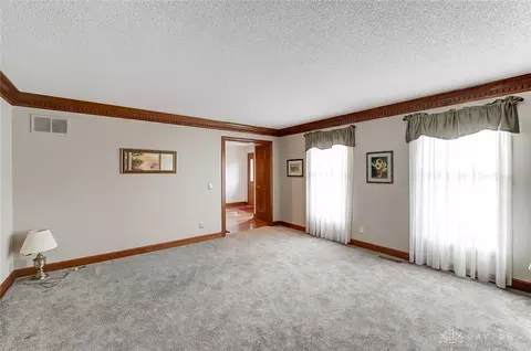 1854 Appian Way, Springfield, OH 45503 photo 13