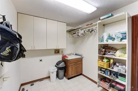 1854 Appian Way, Springfield, OH 45503 photo 26