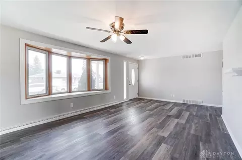 4263 Camelot Dr, Springfield, OH 45503 photo 7