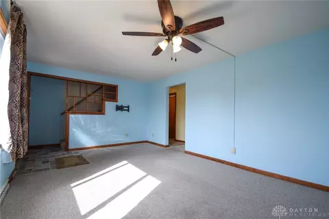 2664 Home Orchard Dr, Springfield, OH 45503 photo 9