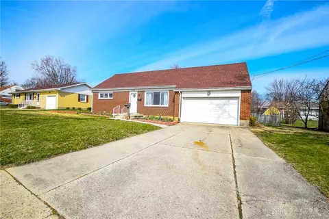 2664 Home Orchard Dr, Springfield, OH 45503 photo 3