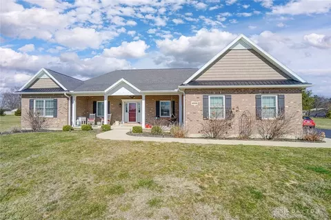 4606 Prairie Bluff Ave, Springfield, OH 45502 photo 2