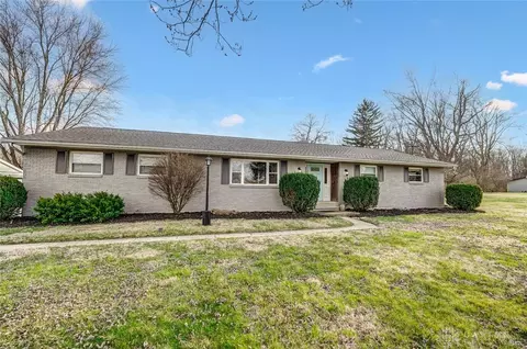 1420 Eldean Rd, Troy, OH 45373 photo 3