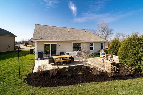 60 Wesley Ct, Springboro, OH 45066 photo 8